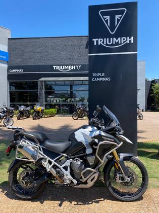 TRIUMPH TIGER 1200 RALLY EXPLORER 